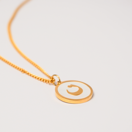 Arabic Letter Shell Necklace - Nuun (N)